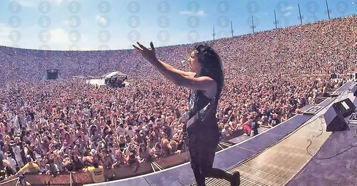 Metallica crowd