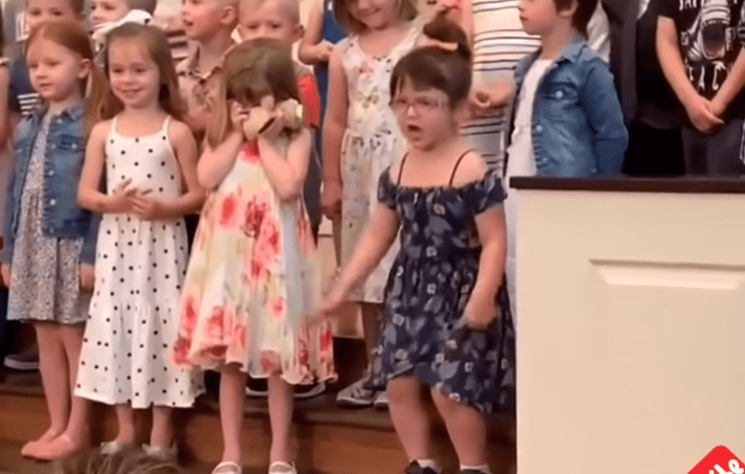 FiveYearOld Girl Steals The Show With Hilarious Dance Moves At