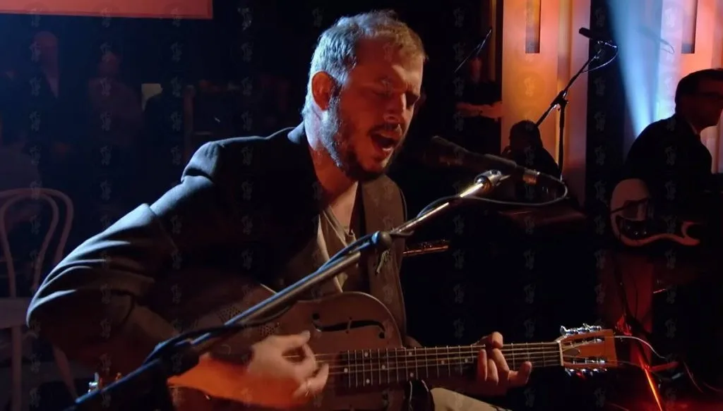 Bon Iver’s Stripped Back Rendition Of “Skinny Love” Is Heart-Wrenching