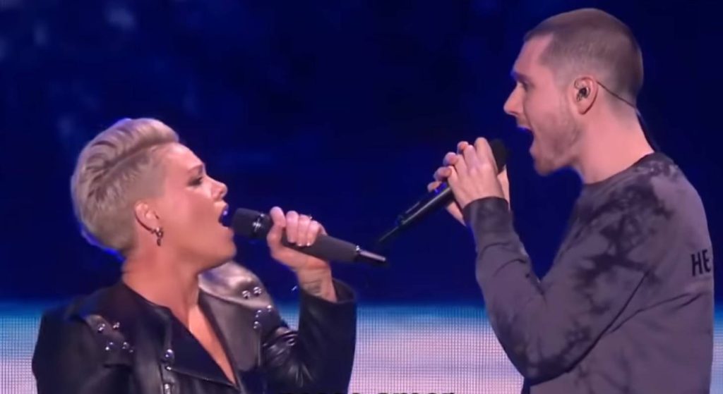 Pink’s Show Stopping Live Duet With Bastille’s Dan Smith “Just Give Me A Reason” Is Everything!
