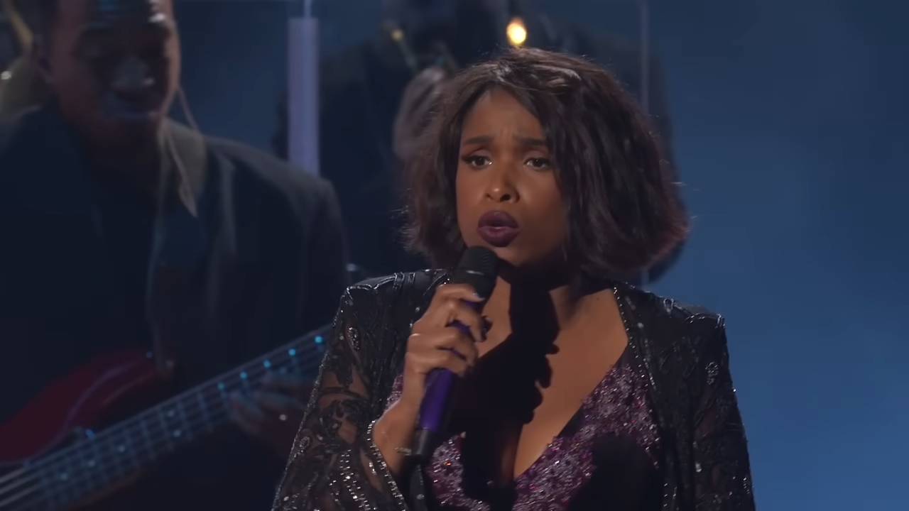 Jennifer Hudson brought the CMA Awards to church with this soul-filled gospel number with Chris Stapleton - The Music Man