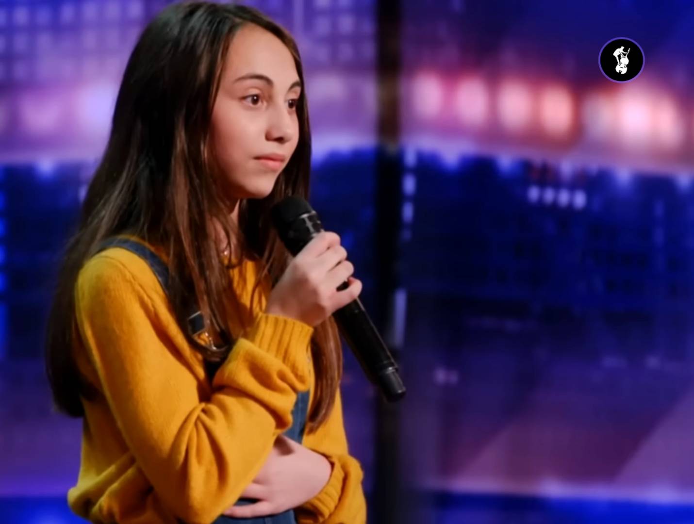 12y/o singer Ashley Marina nearly gets dreams crushed by Simon Cowell - The  Music Man