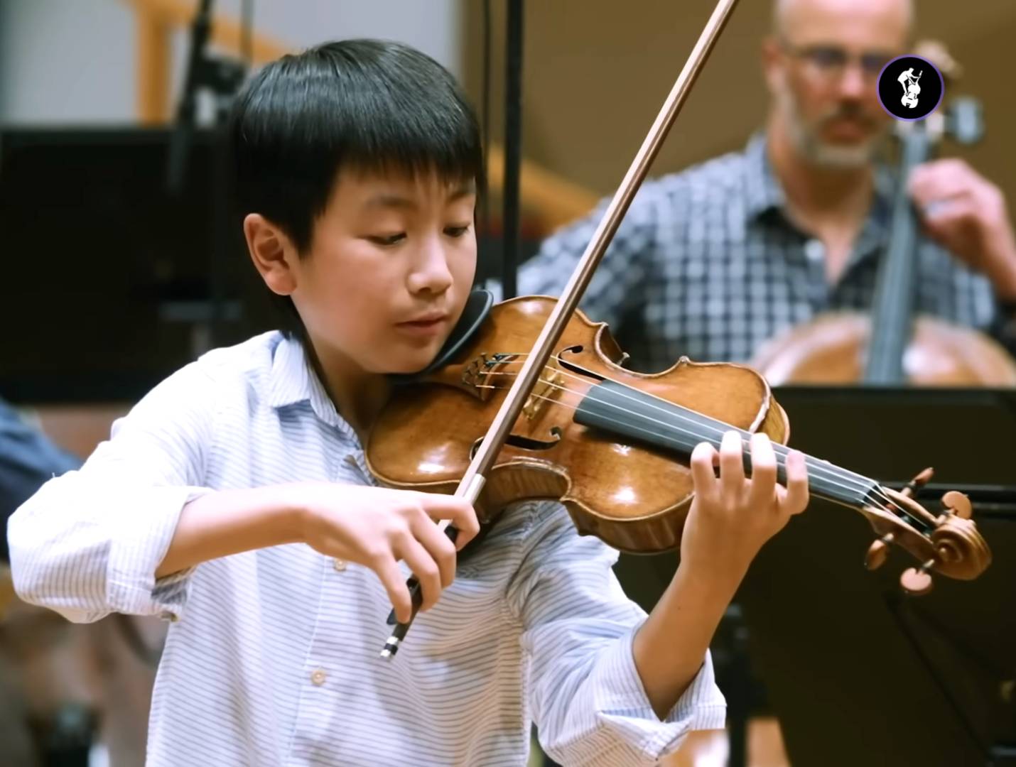 Child prodigy Christian Li play-conducts Vivaldi, shocking an entire ...
