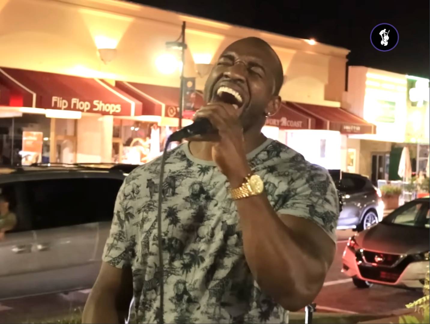 Random Singer 25 million viewers spellbound as random singer who calls himself ...